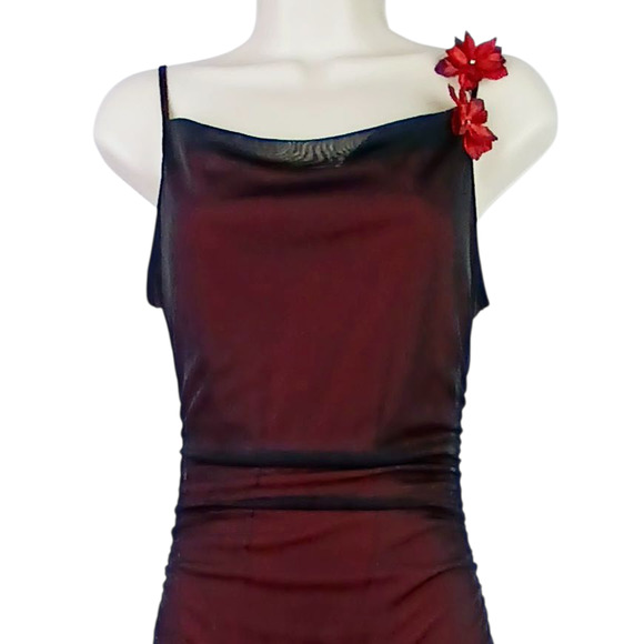 Ruby Rox VTG SZ S (4) Goth Black & Red Body Con Dress Floral Details At Strap - Picture 3 of 7